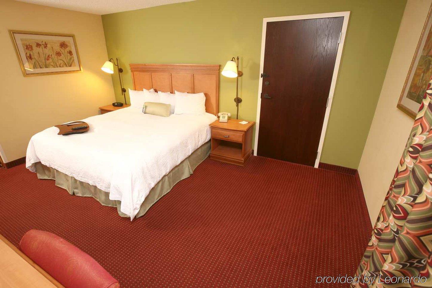 Hampton Inn Bardstown Quarto foto