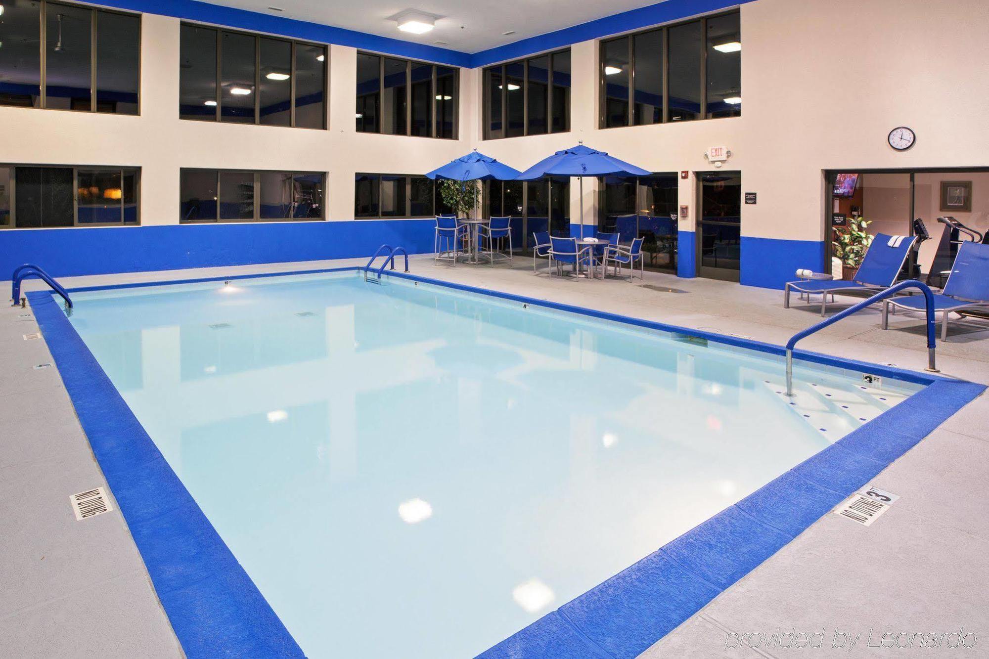 Hampton Inn Bardstown Instalações foto