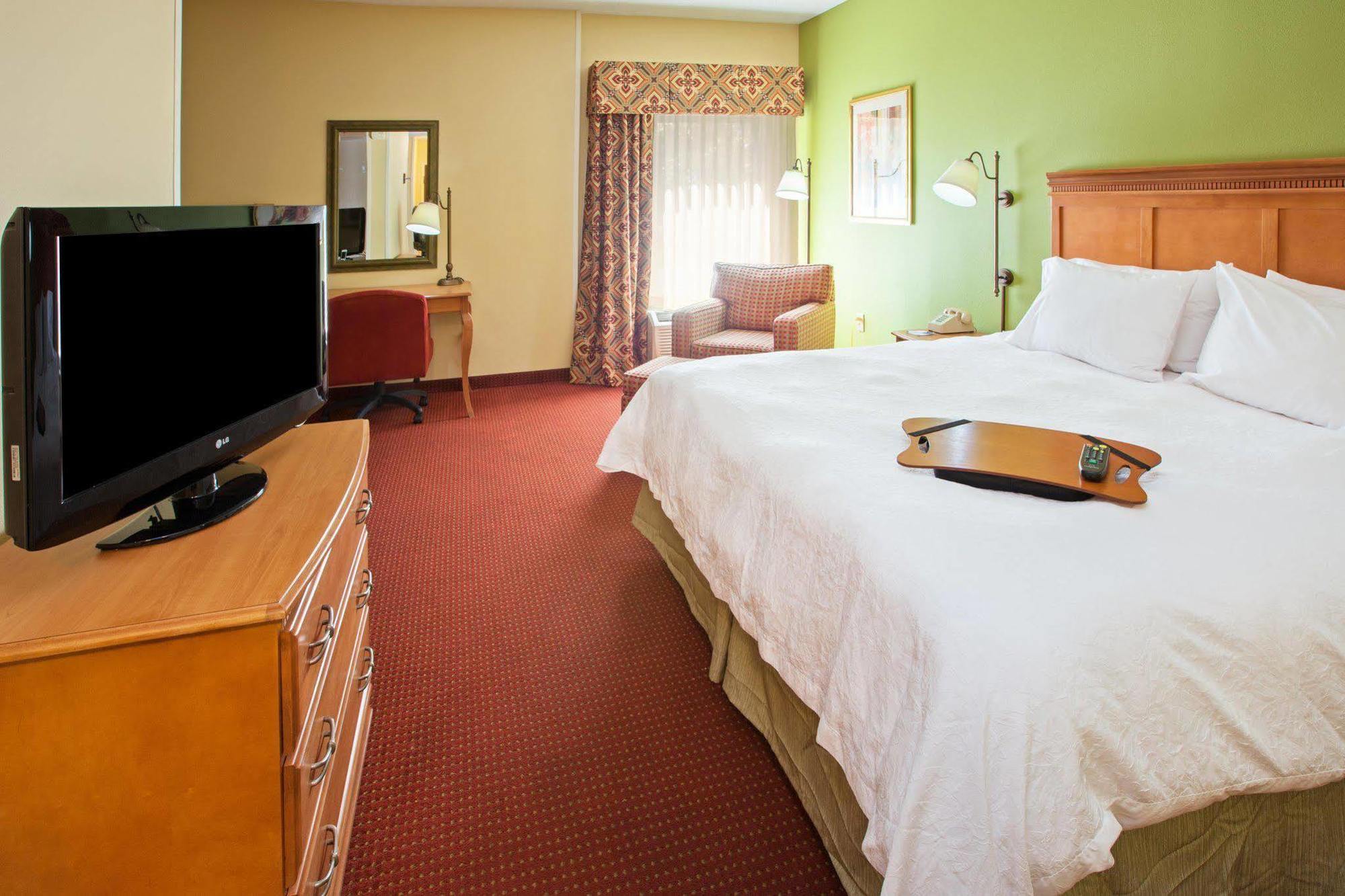 Hampton Inn Bardstown Quarto foto